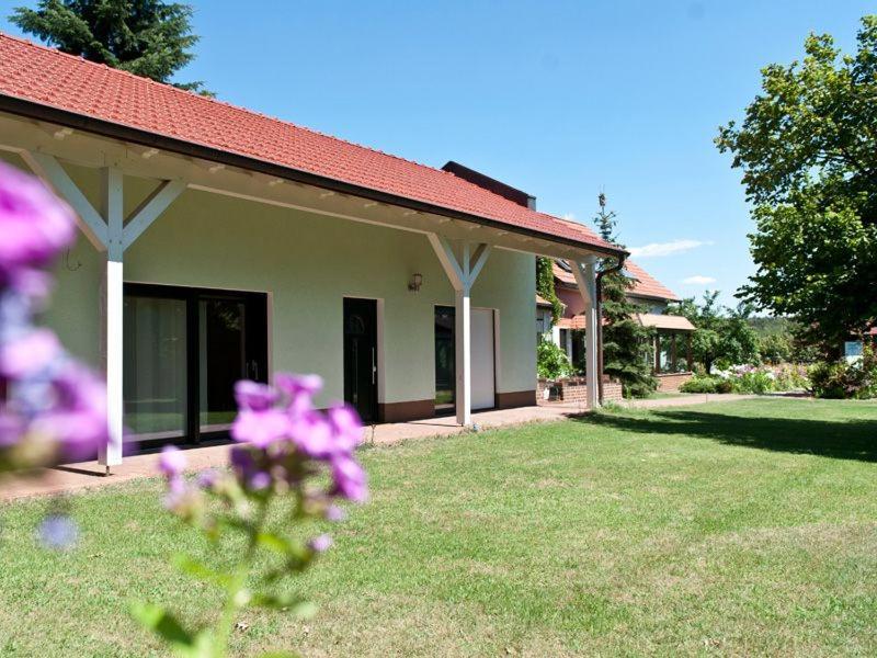 Pension Am Hasenberg Markische Heide Exterior foto